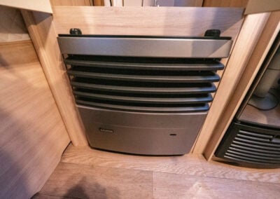 Hobby-HOBBY 490KMF DELUXEEDI *Barnkammare *Truma-(2021)-3001545