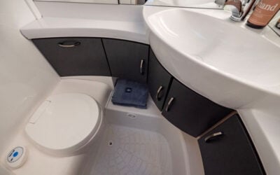 Hobby-HOBBY 490KMF DELUXEEDI *Barnkammare *Truma-(2021)-3001547