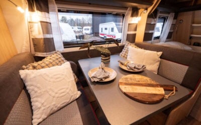 Hobby-HOBBY 490KMF DELUXEEDI *Barnkammare *Truma-(2021)-3001533