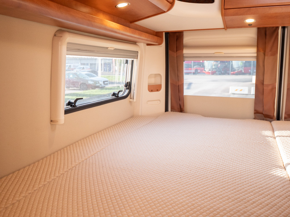 Malibu-VAN 640 LE *Automat *Solcell *3500kg-(2018)-3000396