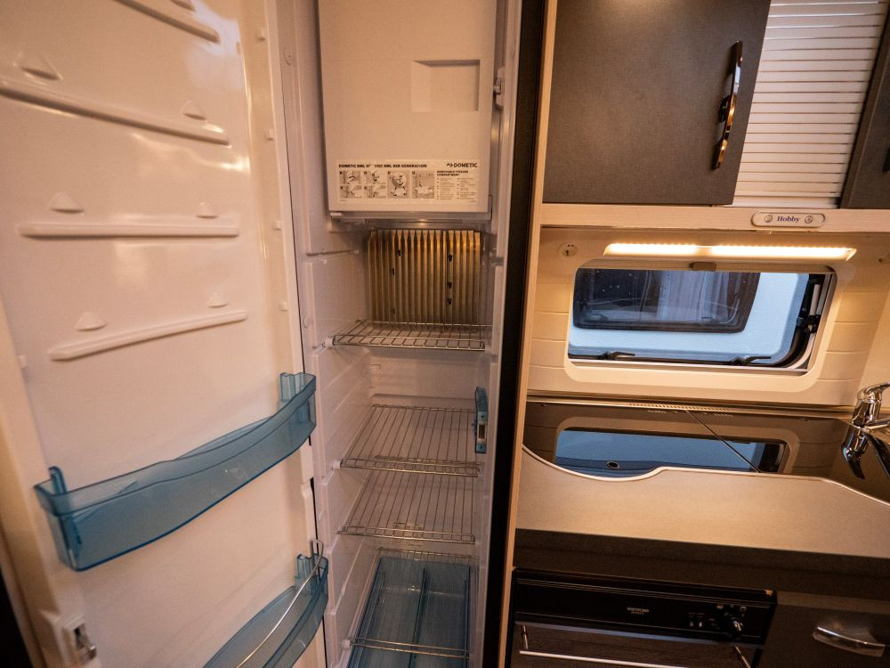 Hobby-650 KMFE DE LUXE EDI *Barnkammare *Alde-(2018)-3006968