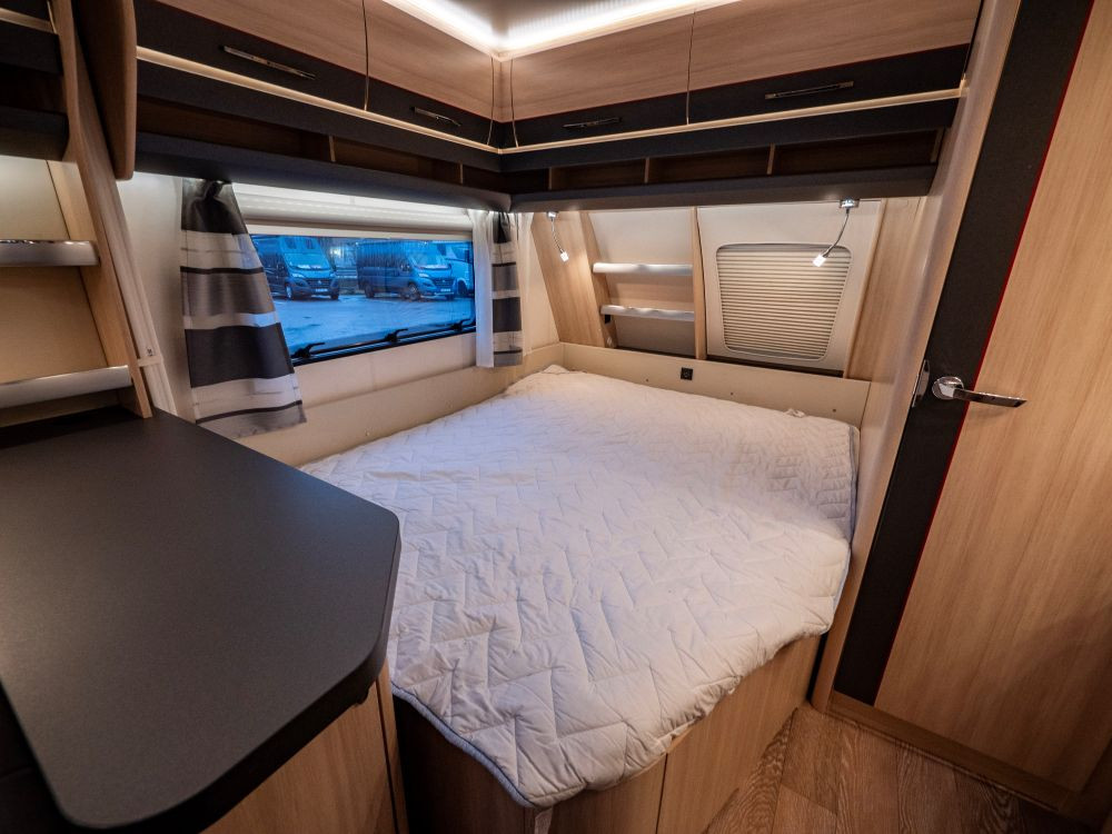 Hobby-650 KMFE DE LUXE EDI *Barnkammare *Alde-(2018)-3006970