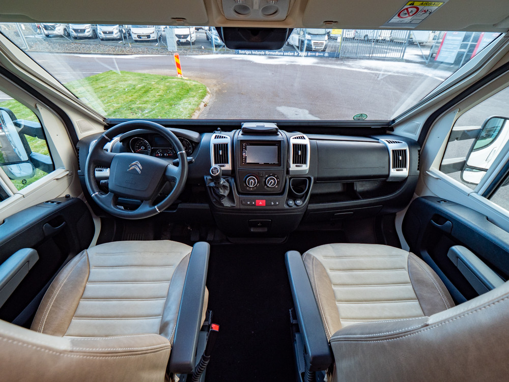 Giottiline-T 37 *B-körkort *Långbäddar *Taksäng-(2021)-2995398