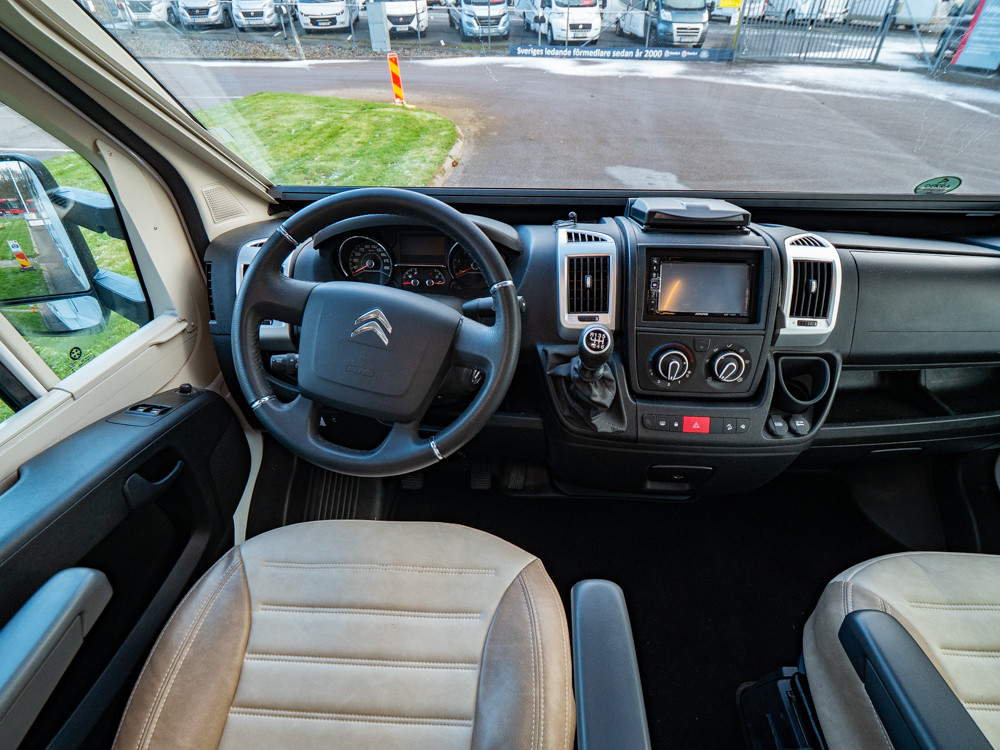 Giottiline-T 37 *B-körkort *Långbäddar *Taksäng-(2021)-2995399