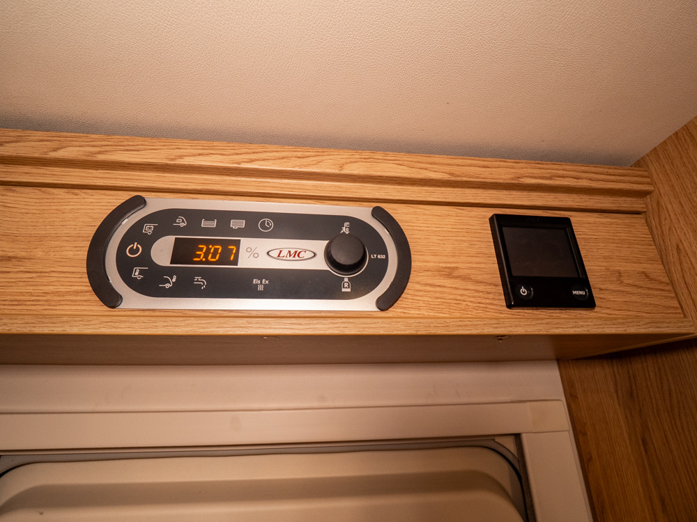 LMC-T 732 *Långbäddar *ALDE *Solcell-(2020)-3005664