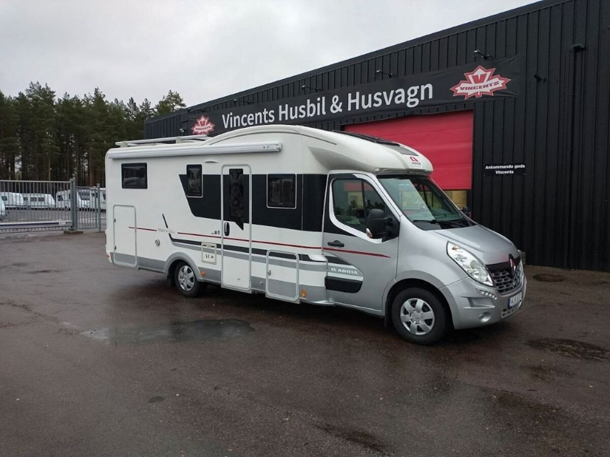 Adria-MATRIX SUPREME M 687 SL *Automat *Långbäddar *Solcell-(2016)-2989521