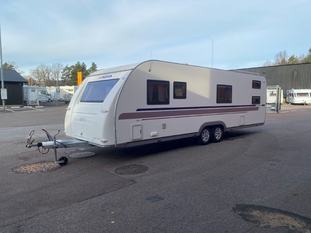 Adria-ALPINA 743 UK *Barnkammare *Alde-(2010)