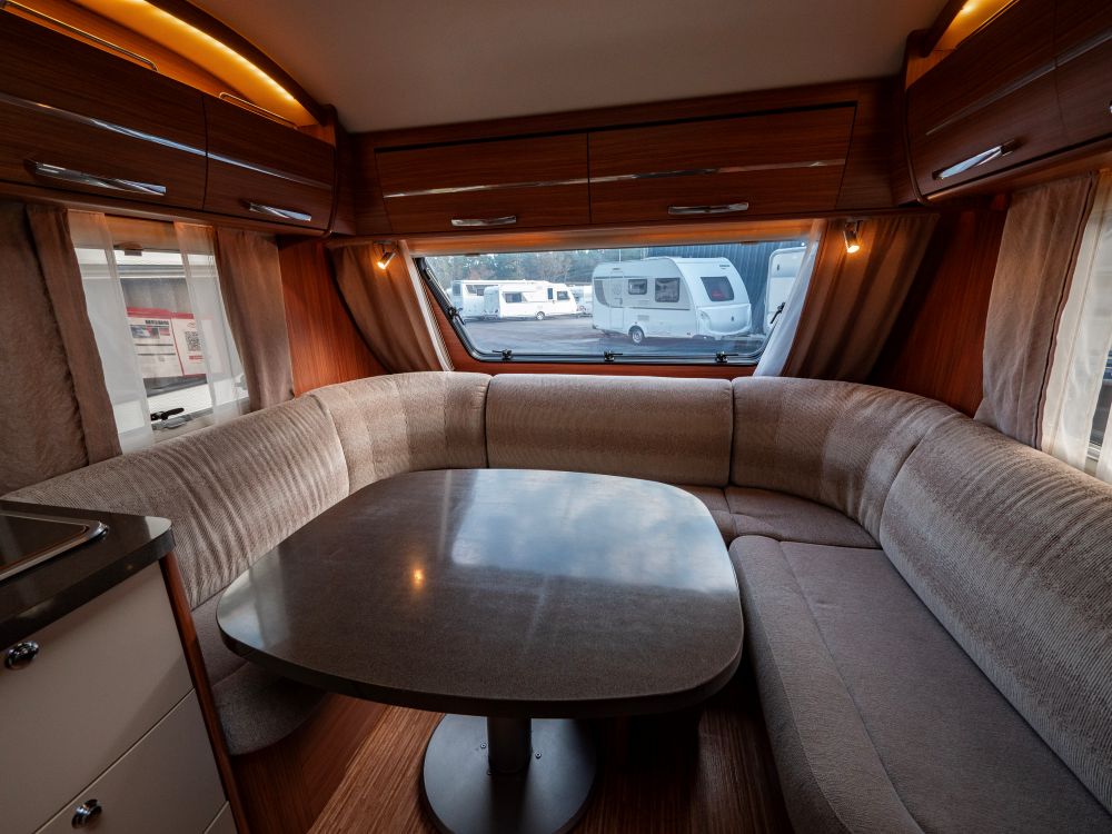 Adria-ALPINA 743 UK *Barnkammare *Alde-(2010)