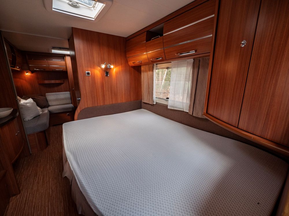 Adria-ALPINA 743 UK *Barnkammare *Alde-(2010)