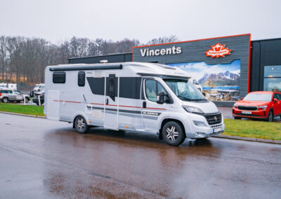 Adria-CORAL S 670 SL Platinum *Långbäddar-(2017)