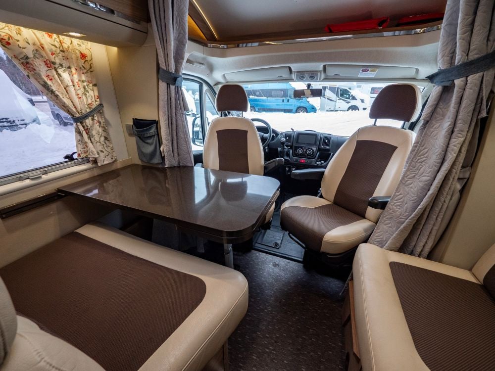 Adria-CORAL S 690SC *Queenbed *Solcell-(2013)-3019424