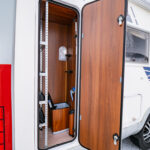 McLouis-P 700 Tandy 650 *Truma *Dubbelbädd-(2011)-3022925