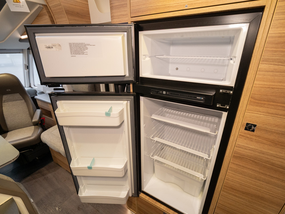 Adria-SONIC I 700 SLT *Långbäddar *Automat *ALDE-(2018)-3020927