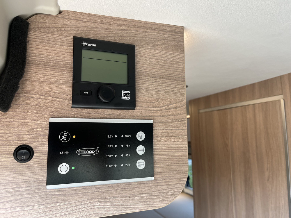 Laika-KOSMO 6.4 *Pop up *Automat *Solcell-(2020)-3024276