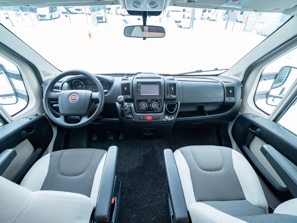 Sun Living-LIDO M 45 SL *Långbäddar *Truma-(2017)