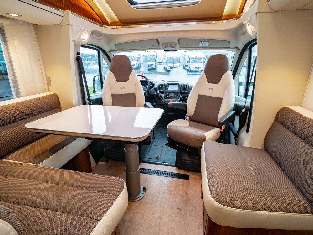 Adria-CORAL S 670 SL Platinum *Långbäddar-(2017)