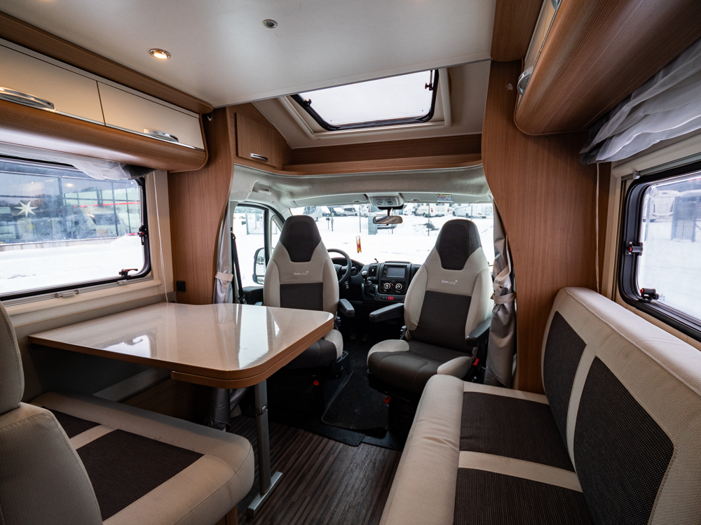 Sun Living-LIDO M 45 SL *Långbäddar *Truma-(2017)