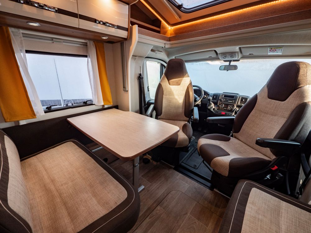 Dethleffs-TREND T 7057 *Långbäddar *Solcell-(2016)