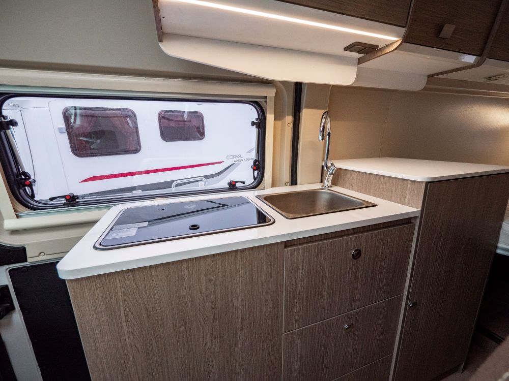 Challenger-V 217 *Långbäddar *Solcell-(2023)