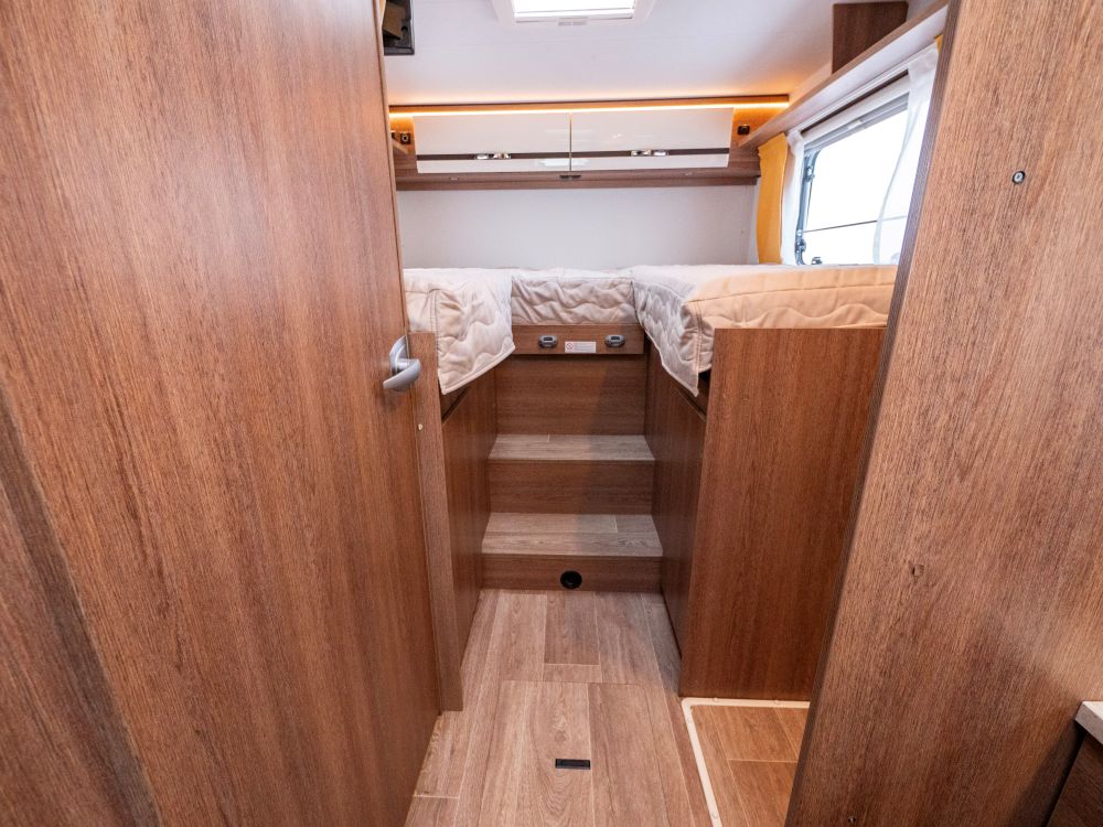 Dethleffs-TREND T 7057 *Långbäddar *Solcell-(2016)