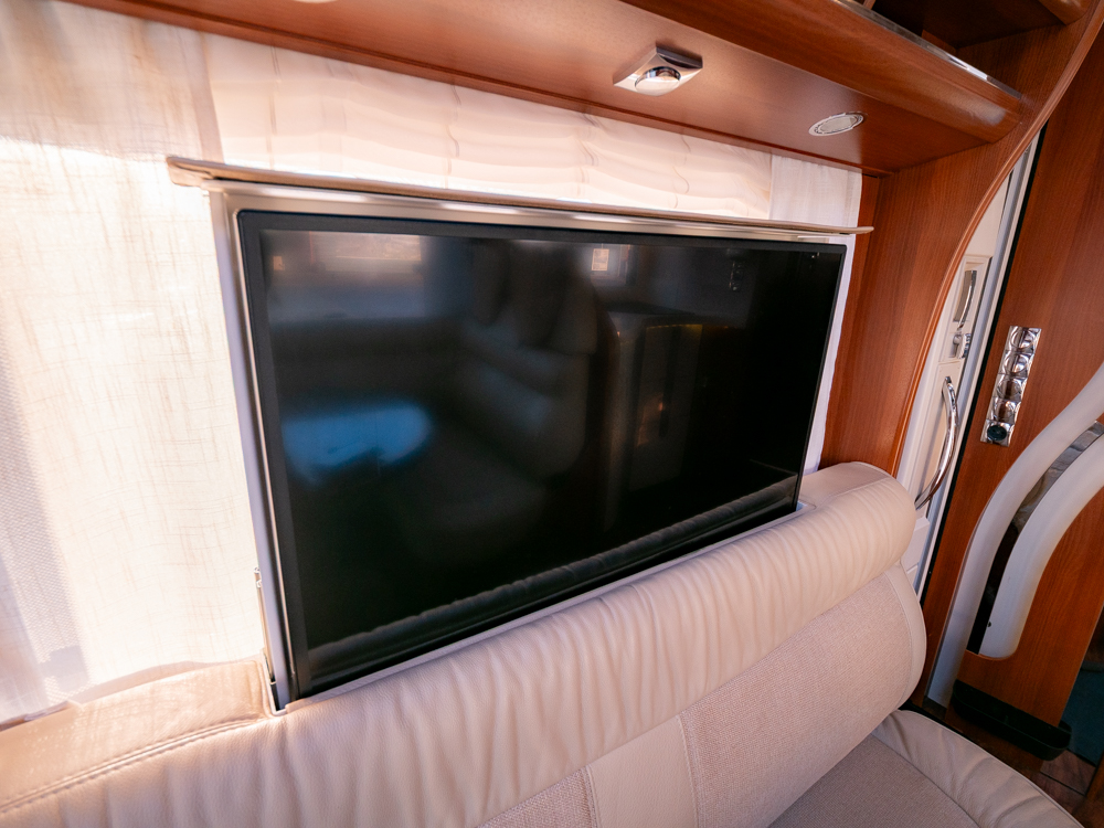 Carthago-CHIC E-LINE I 55 XL LINER *Långbäddar *AC bodel-(2018)