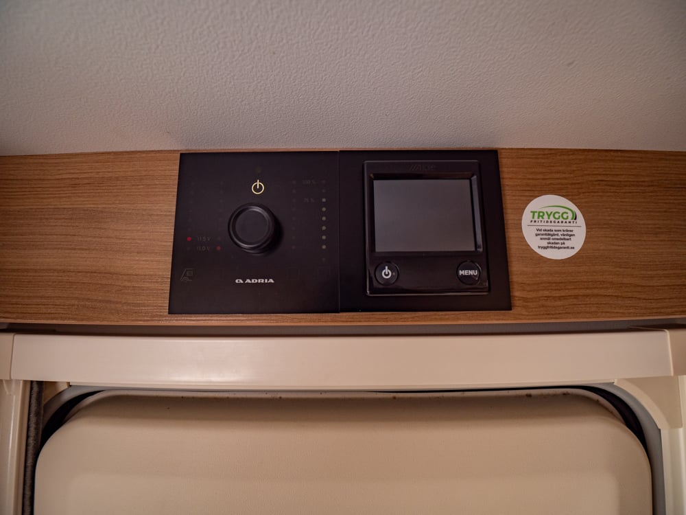 Adria-ADORA 573 UL *Långbäddar *Förtält *ALDE-(2015)