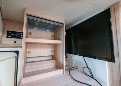 Sunlight-T 68 *Långbäddar *Taksäng-(2018)