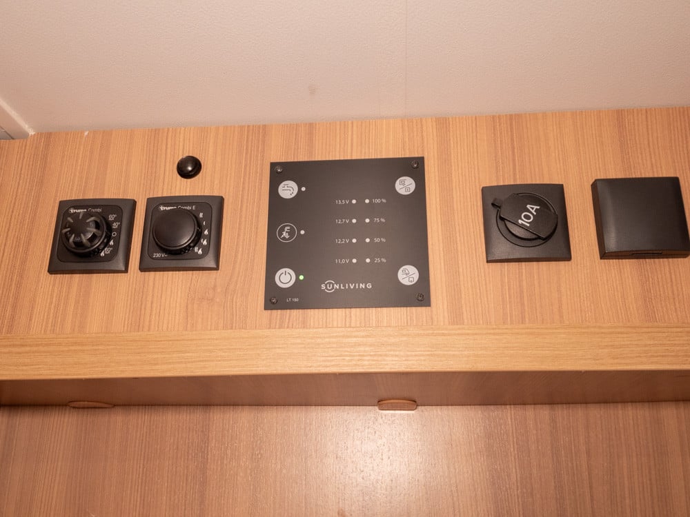 Sun Living-A-SERIES A 70 DK *AC bodel *Dragkrok *3500kg-(2018)-3057796