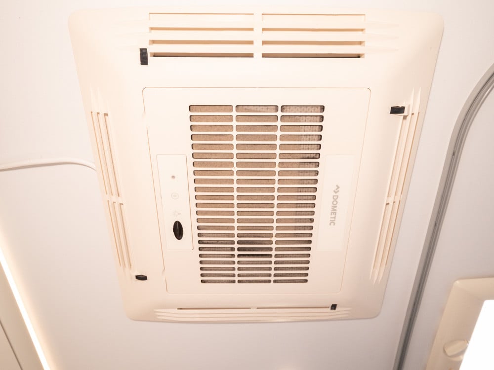 Sun Living-A-SERIES A 70 DK *AC bodel *Dragkrok *3500kg-(2018)-3057797