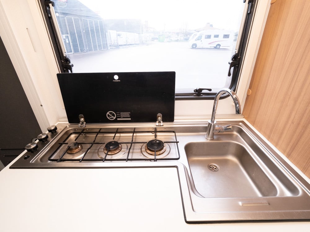 Sun Living-A-SERIES A 70 DK *AC bodel *Dragkrok *3500kg-(2018)-3057789