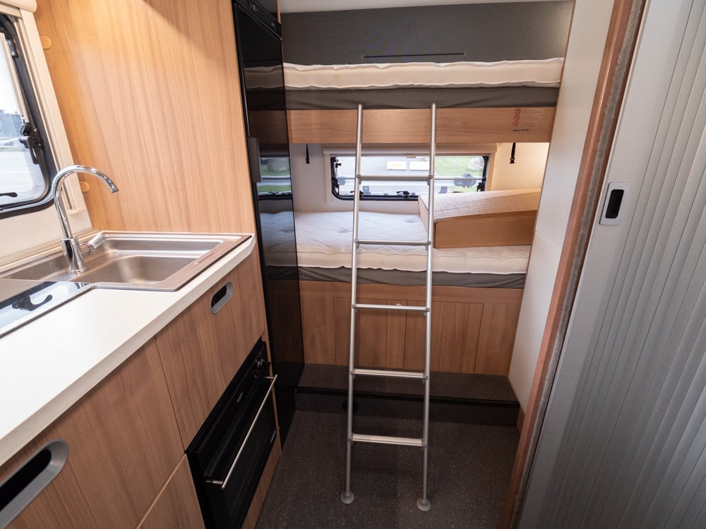 Sun Living-A-SERIES A 70 DK *AC bodel *Dragkrok *3500kg-(2018)-3057792