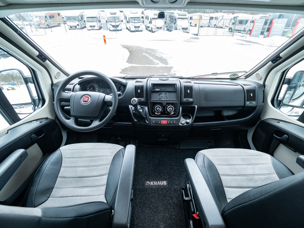 Knaus-Boxstar 600 *Under 6m *3300kg-(2013)-3052997