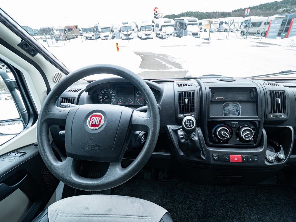 Knaus-Boxstar 600 *Under 6m *3300kg-(2013)-3052998