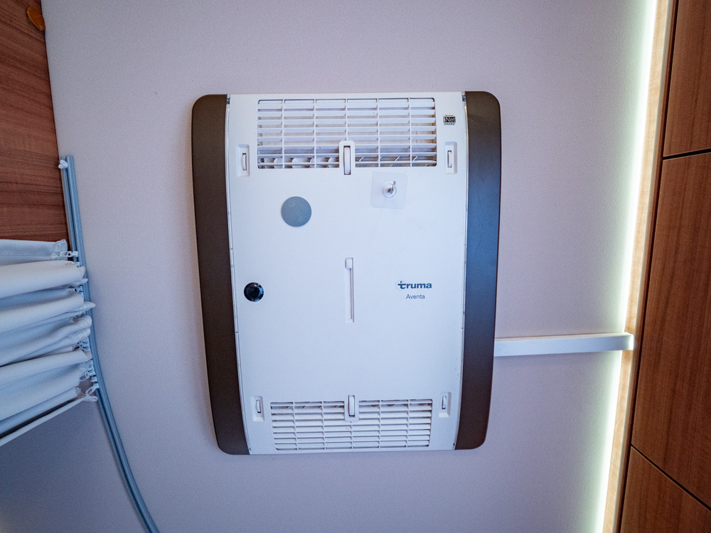 Eura Mobil-TT 670 SB *Alde *Solcell *Taksäng-(2014)-3044653