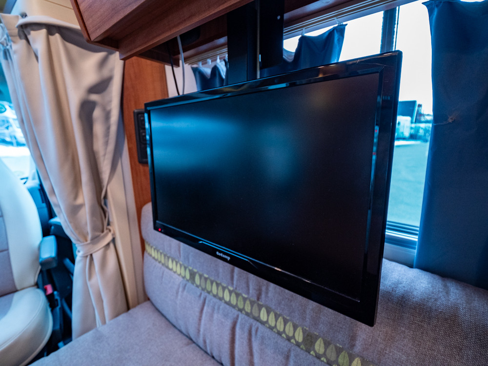 Eura Mobil-TT 670 SB *Alde *Solcell *Taksäng-(2014)-3044655