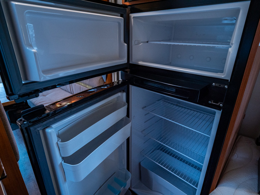 Eura Mobil-TT 670 SB *Alde *Solcell *Taksäng-(2014)-3044648