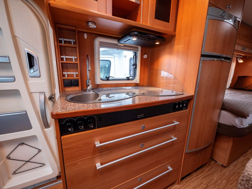 Dethleffs-RT 7014 *Långbäddar *Toa bak-(2009)-3066182