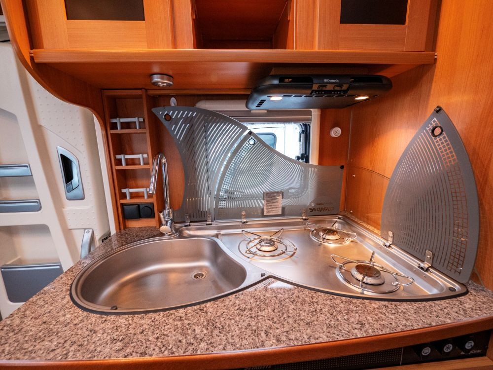 Dethleffs-RT 7014 *Långbäddar *Toa bak-(2009)-3066183