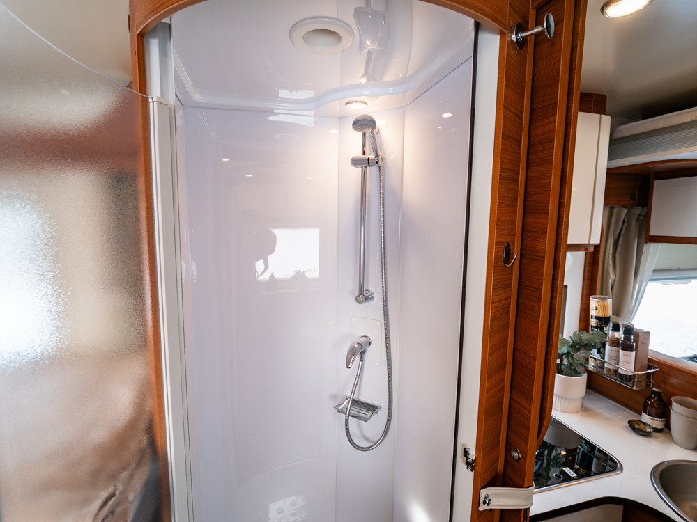 Elnagh-Baron 73 *Långbäddar *Taksäng *Solcell *AC-(2018)-3059644