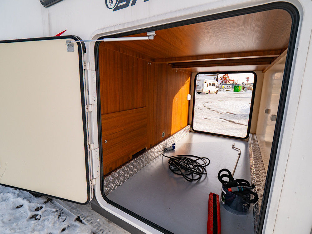 Elnagh-Baron 73 *Långbäddar *Taksäng *Solcell *AC-(2018)-3059650