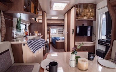 Hobby-560 UL PRESTIGE *Barnkammare *Truma-(2016)-3057814