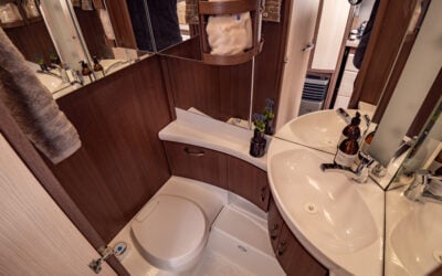 Hobby-560 UL PRESTIGE *Barnkammare *Truma-(2016)-3057829