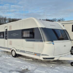 Hobby-560 UL PRESTIGE *Barnkammare *Truma-(2016)-3045803