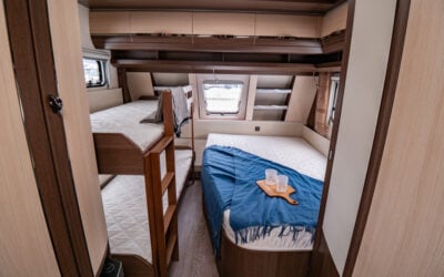 Hobby-560 UL PRESTIGE *Barnkammare *Truma-(2016)-3057821