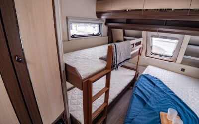 Hobby-560 UL PRESTIGE *Barnkammare *Truma-(2016)-3057823