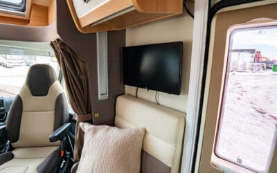 Varberg 171 McLouis-MC4 379 *Queenbädd *Truma-(2020)-3060911