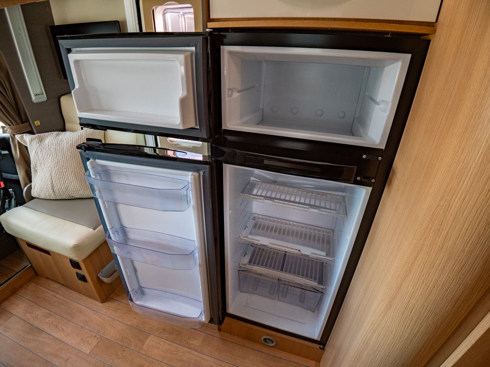 McLouis-MC4 379 *Queenbädd *Truma-(2020)-3060905