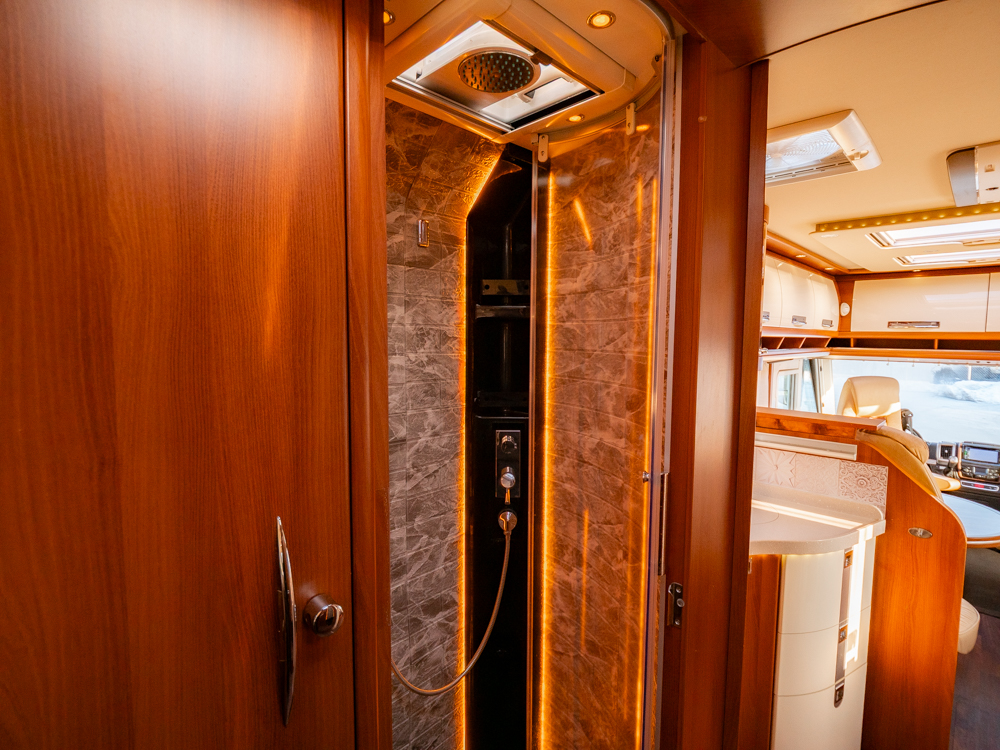 Carthago-CHIC E-LINE I 55 XL LINER *Långbäddar *AC bodel-(2018)