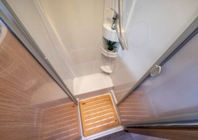 Sunlight-T 68 *Långbäddar *Taksäng-(2018)