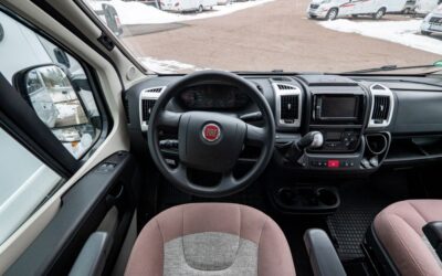 Malibu Carthago-MALIBU VAN 640 LE *Automat *Långbäddar *Solcell-(2017)